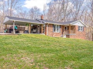 1065 Oak Grove Rd, Dickson, TN 37055