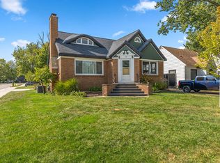 130 S Fairview Rd, Zeeland, MI 49464