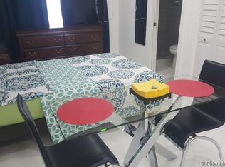 4810 SW 87th Ave, Miami, FL 33165