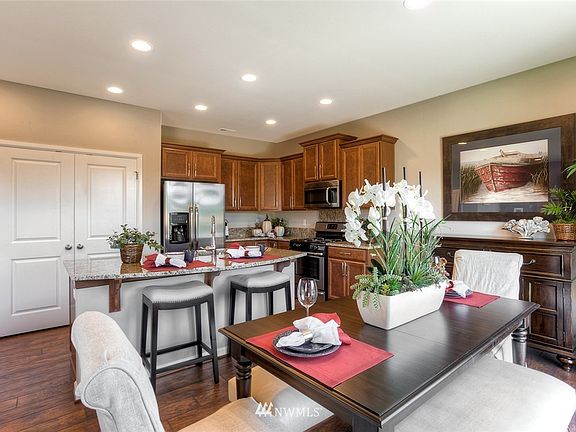 4th image of 4132 Cameron Lane NE #20