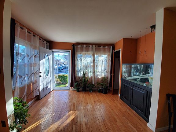 Den Area