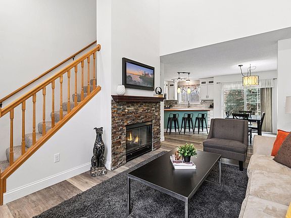 3rd image of 8770 Benson Way