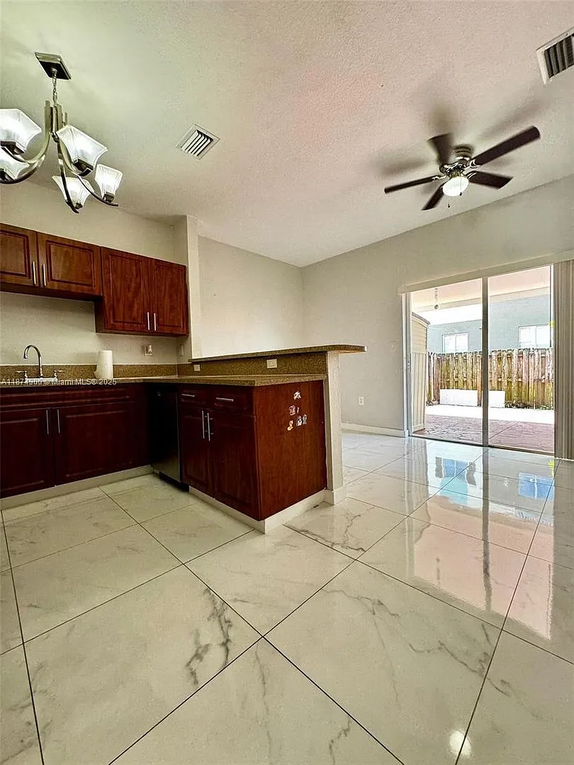 10968 SW 182nd Lane, Miami, FL 33157 — Photo 4
