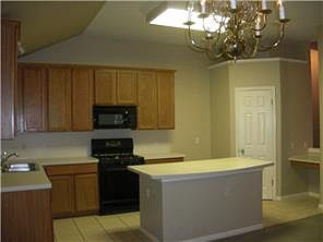 5th image of 5801 Sunny Vista Dr