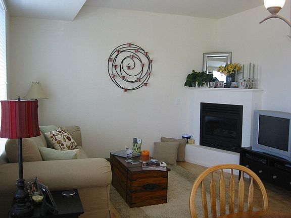 Living Room -1