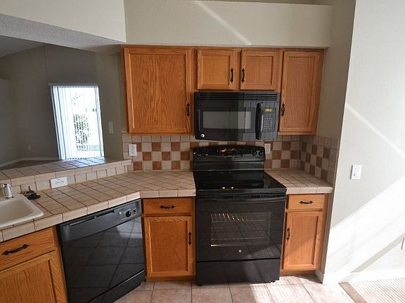5th image of 25329 Geddy Dr