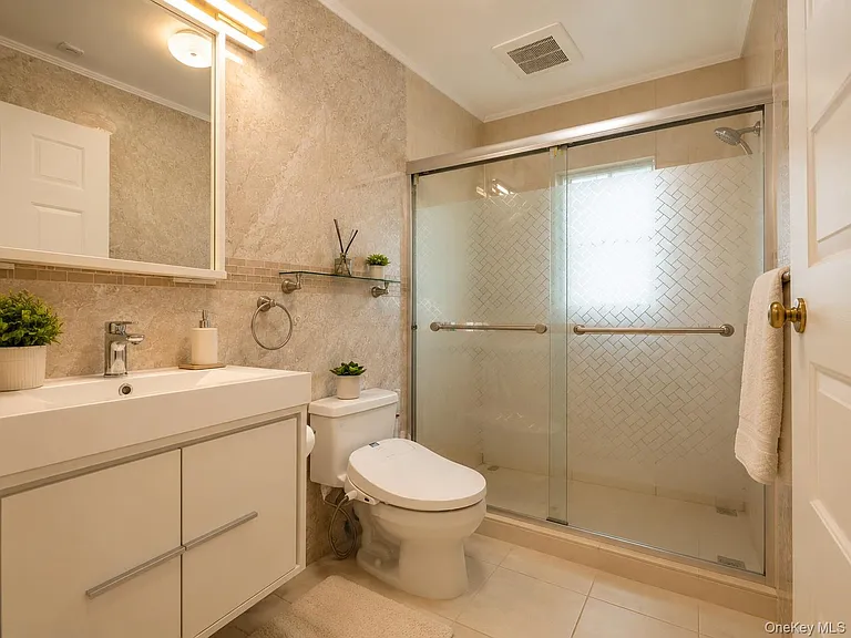 4532 Westminster Rd — Photo 18