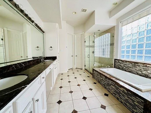 19911 Westside Forest Dr — Photo 13