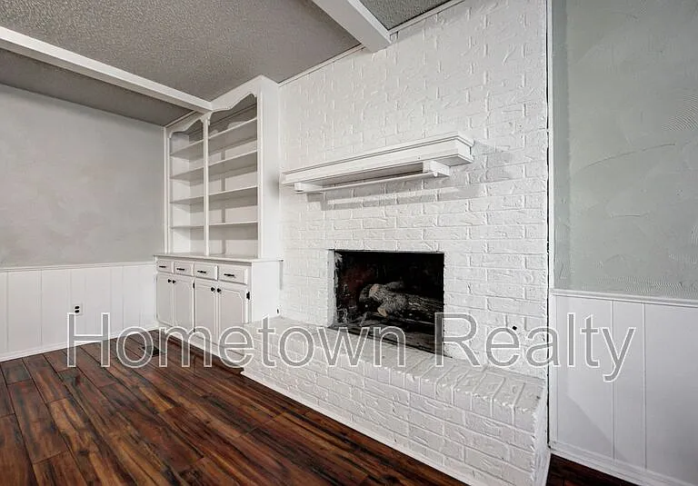 605 W Clarke St — Photo 10