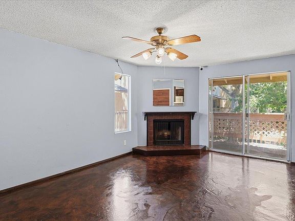 2nd image of 328 Northbank Ct APT 66