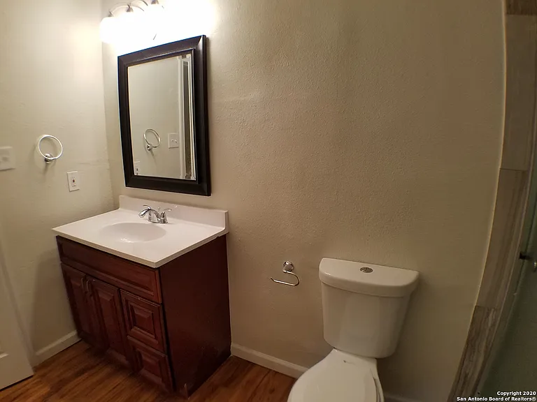 5019 Hemphill Dr — Photo 9