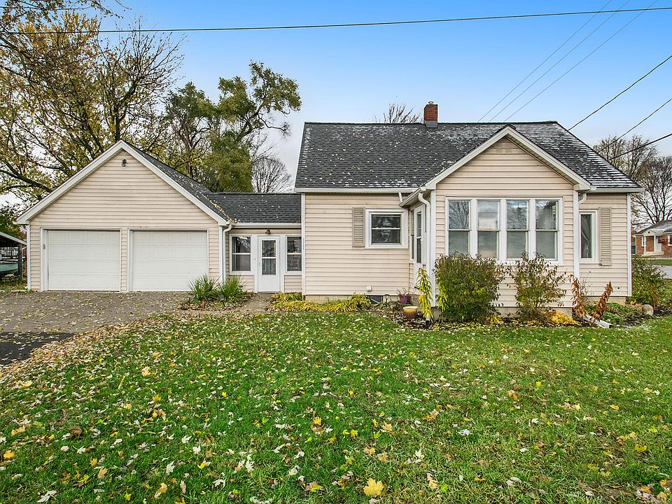 4005 Port Sheldon St, Hudsonville, MI 49426 Zillow