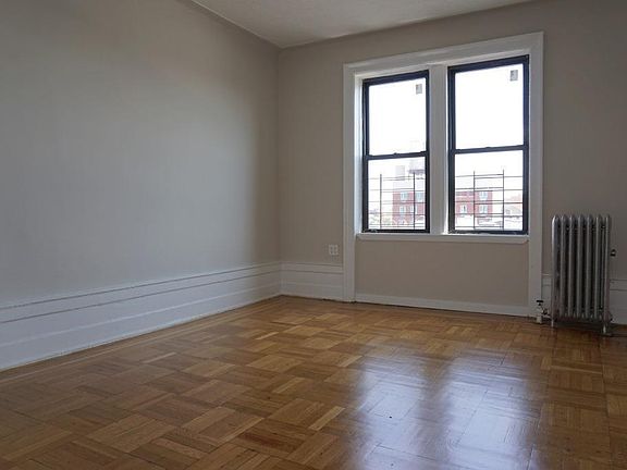 5th image of 711 Ocean Ave APT 6E