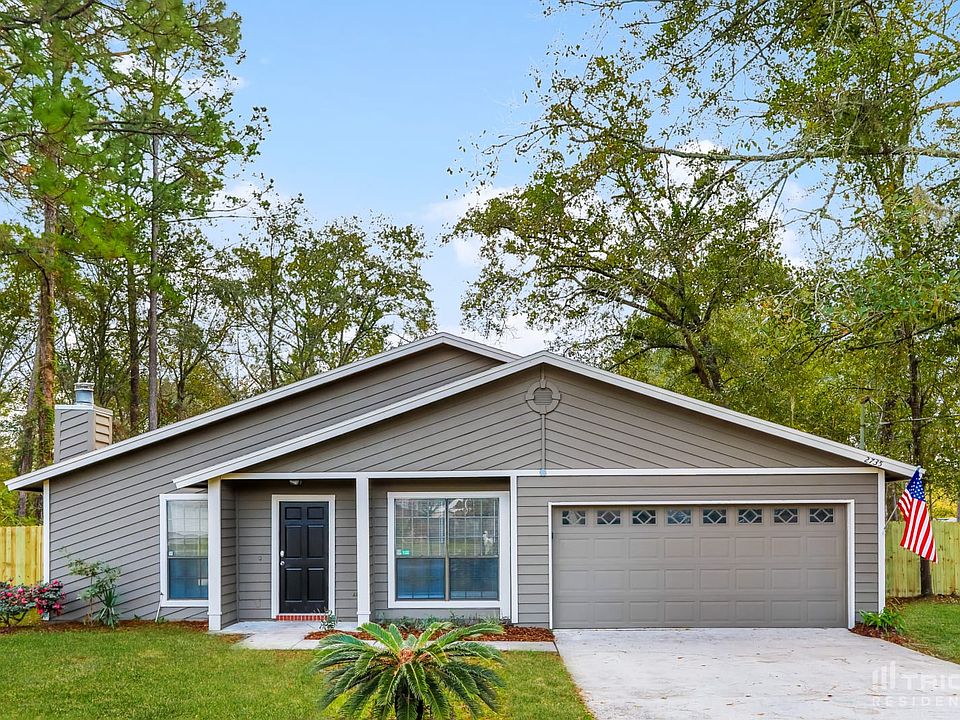 1st image of 2735 Greenwood Ln