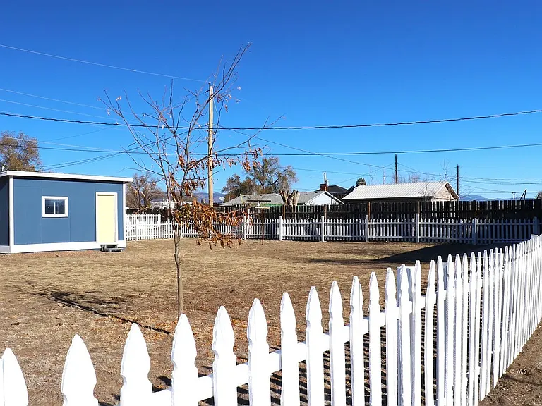 214 Marble Ave — Photo 19