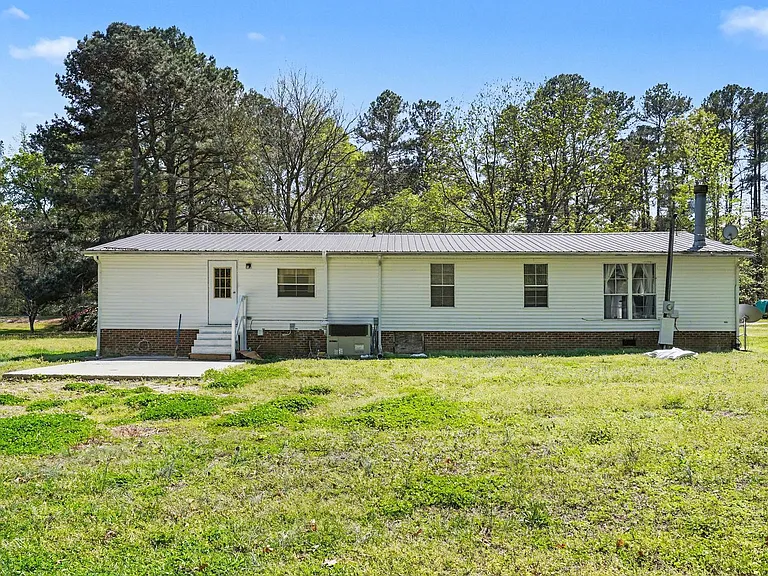 4705 Pearl Rd — Photo 24