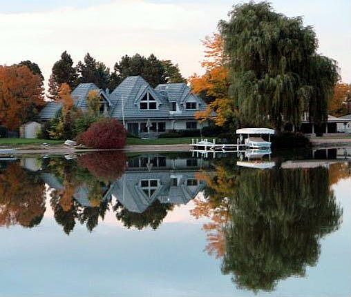 Unique setting within Denver city limits