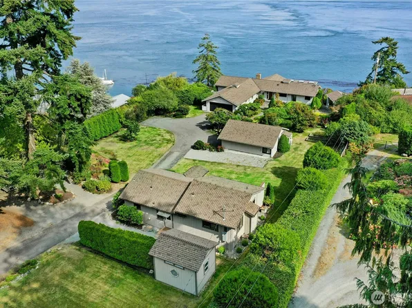 15675 Yokeko Drive, Anacortes, WA 98221