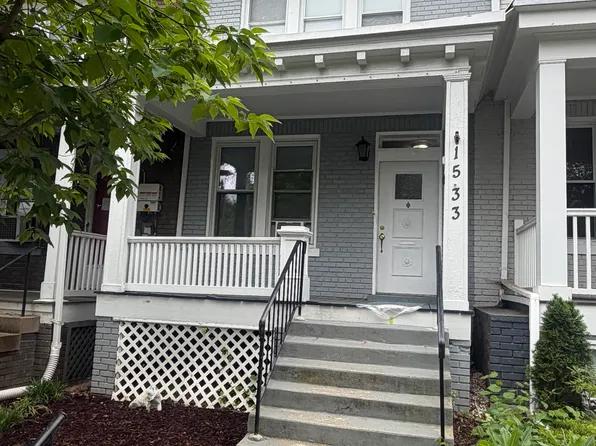 1533 Isherwood St NE, Washington, DC 20002