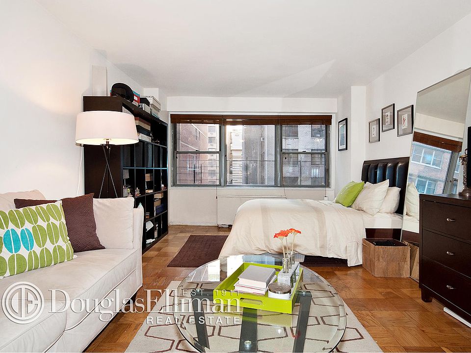 1st image of 10 W 15th St APT 324