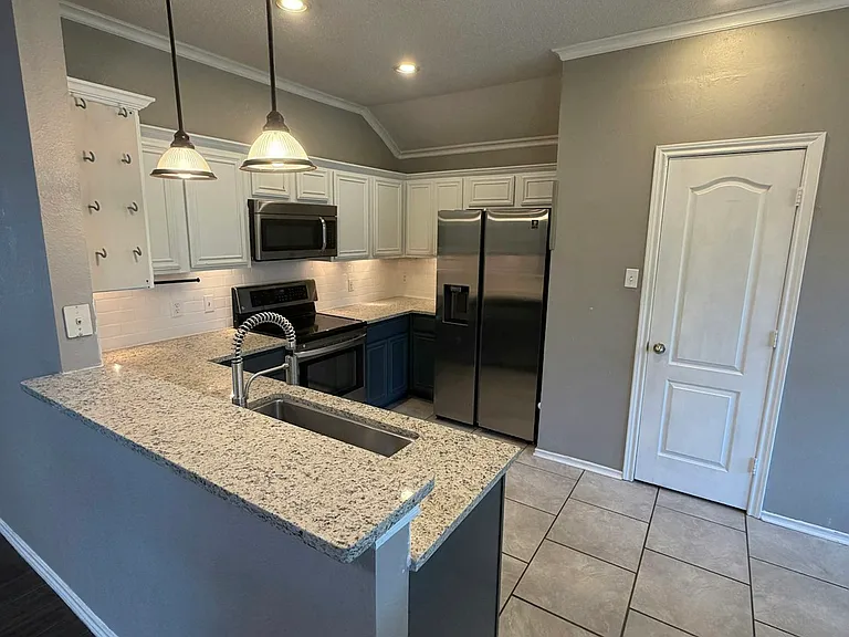 Kitchen 2