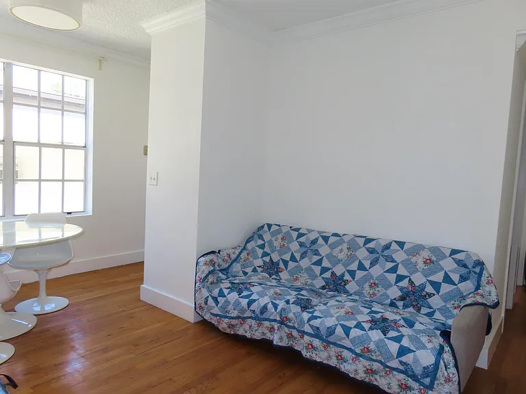605 Euclid Ave #202 — Photo 15