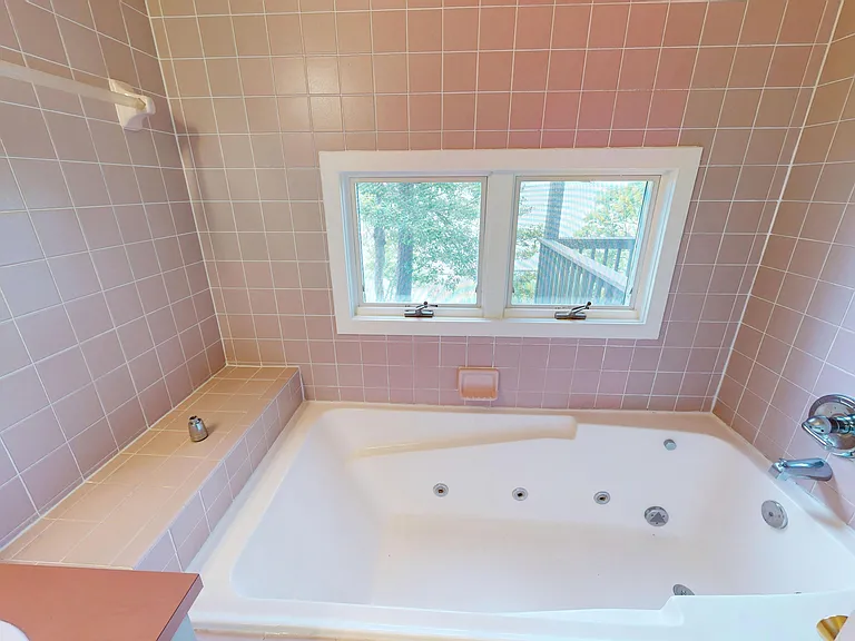146 Baycliff Trl — Photo 24