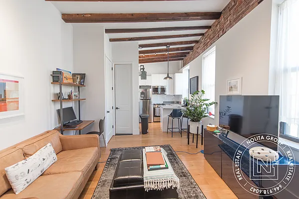 Rented by Nolita Group | media 32