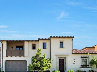 109 Larksong, Irvine, CA 92602