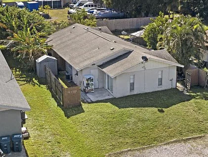 1st image of 1904 Marcia St