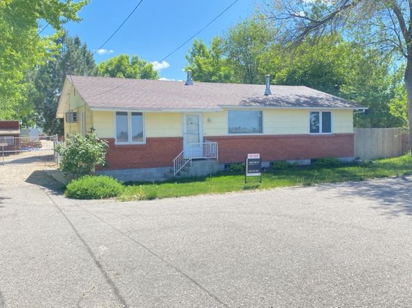 21567 Main St
