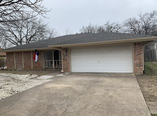 117 N College Ave, Justin, TX 76247