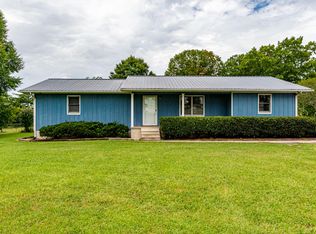 1717 Vandergriff Rd, Signal Mountain, TN 37377