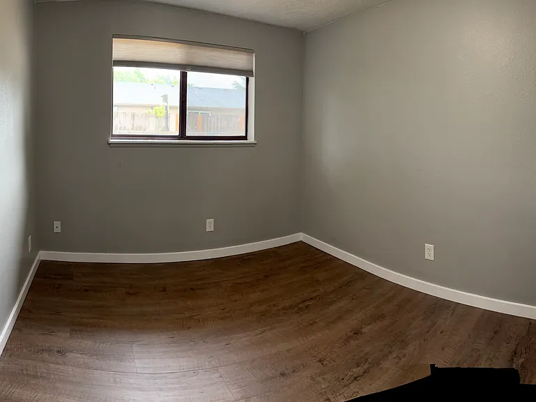 405 SE Alethea Way #405 — Photo 8