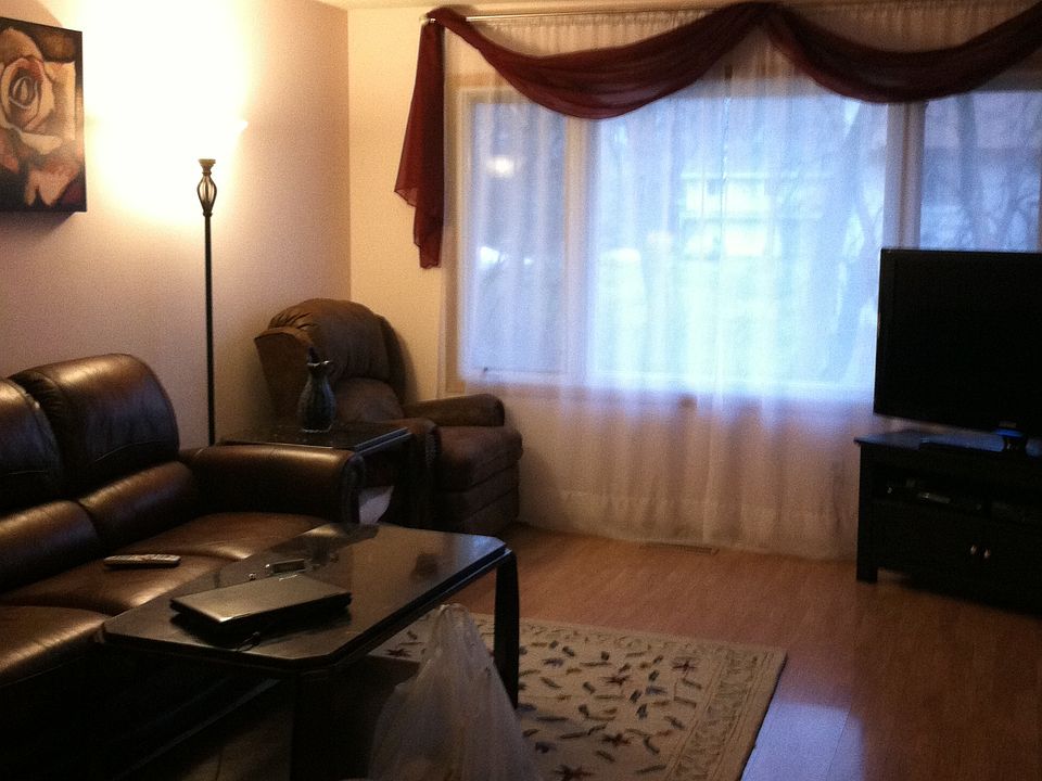 Upstairs living area