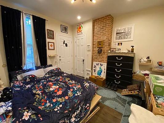 Rented by The InHouse Group | media 11