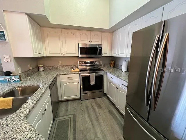 4170 Central Sarasota Pkwy #428 — Photo 2