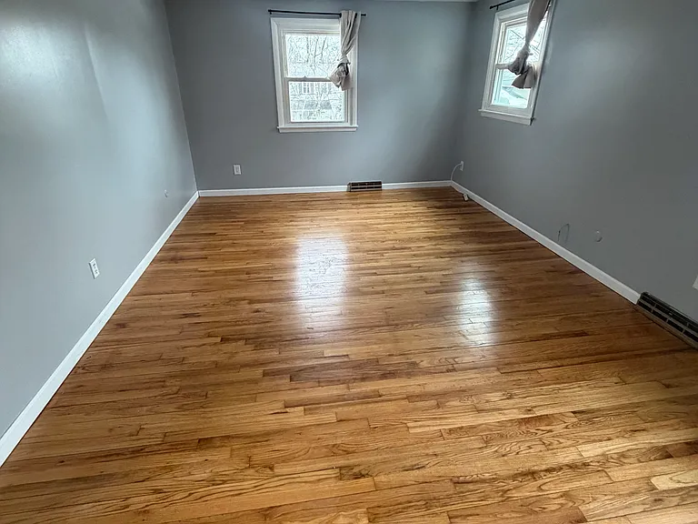 7741 Deerfield Rd — Photo 4