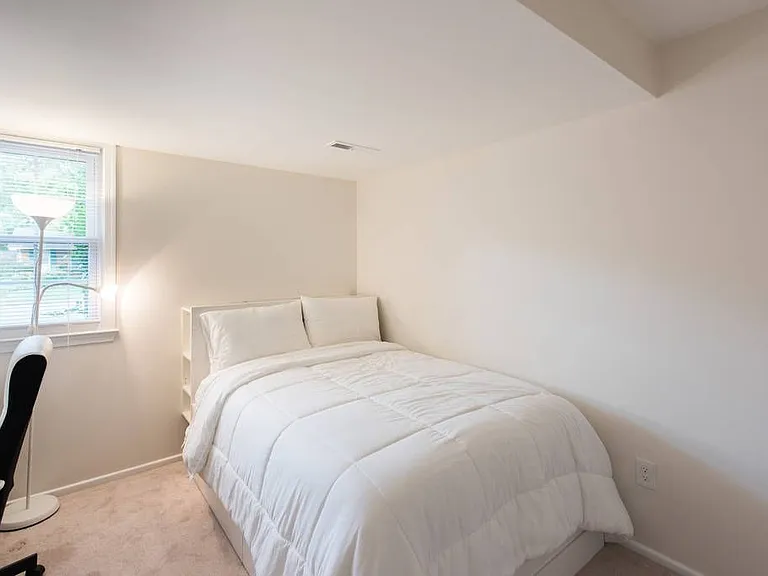 1618 Palm Springs Dr — Photo 14