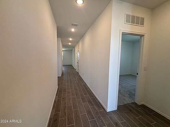 3rd image of 46925 W MELLEN Lane