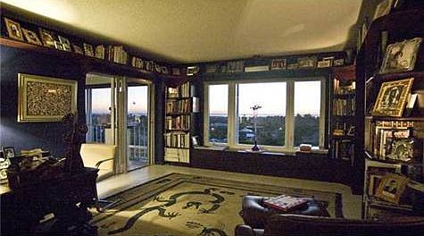 5th image of 555 SE 6th Ave APT 8C