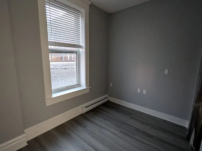 Franklin Park Apartments — Photo 77