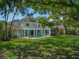 242 Rafael Blvd NE, Saint Petersburg, FL 33704