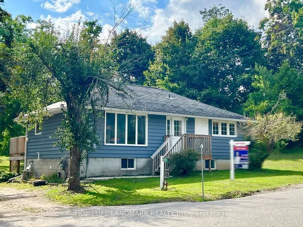 688 7th Line S, Oro Medonte, ON L0L 2E0