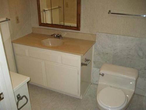 5th image of 4465 W 138th St APT 10