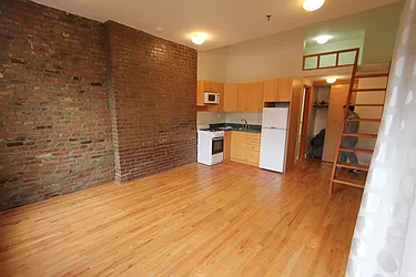 Rented by Natural Habitat Realty