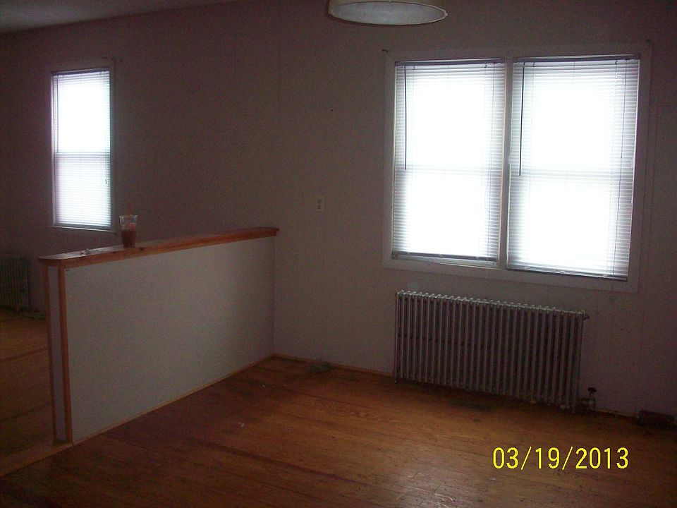 1st image of 33 Silver Lake Ave