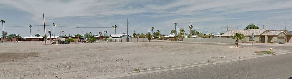 1st image of 400 W Dr Martin Luther King Jr St