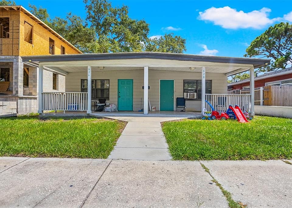 1st image of 628 15TH AVENUE S