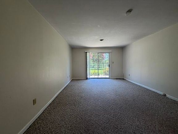 3rd image of 3531 Peters Creek Rd NW APT 107